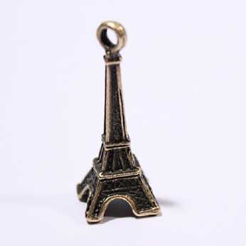 ScrapBerrys Eiffelturm